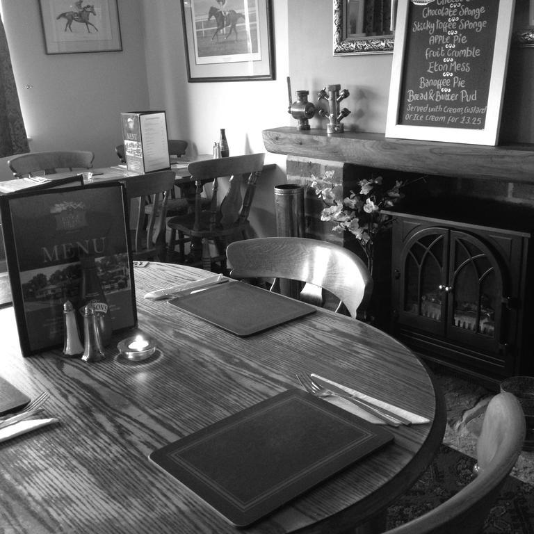 The Kings Head Inn Gloucester Exteriér fotografie